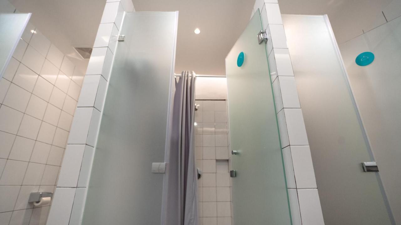 Bobopod Malioboro, Yogyakarta Hotel Kültér fotó